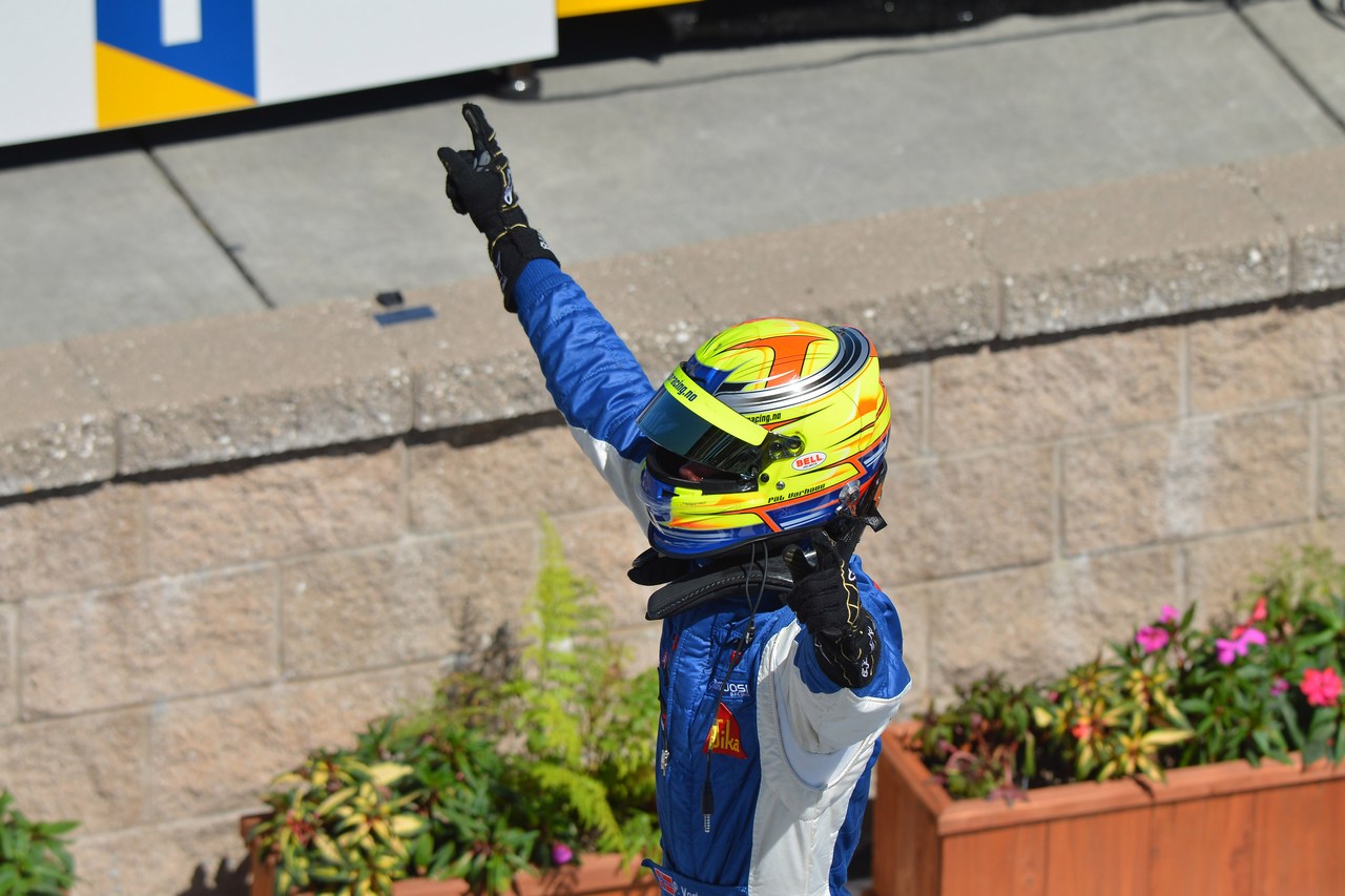 AutoGP World Series Sonoma, USA 21-23 09 2012