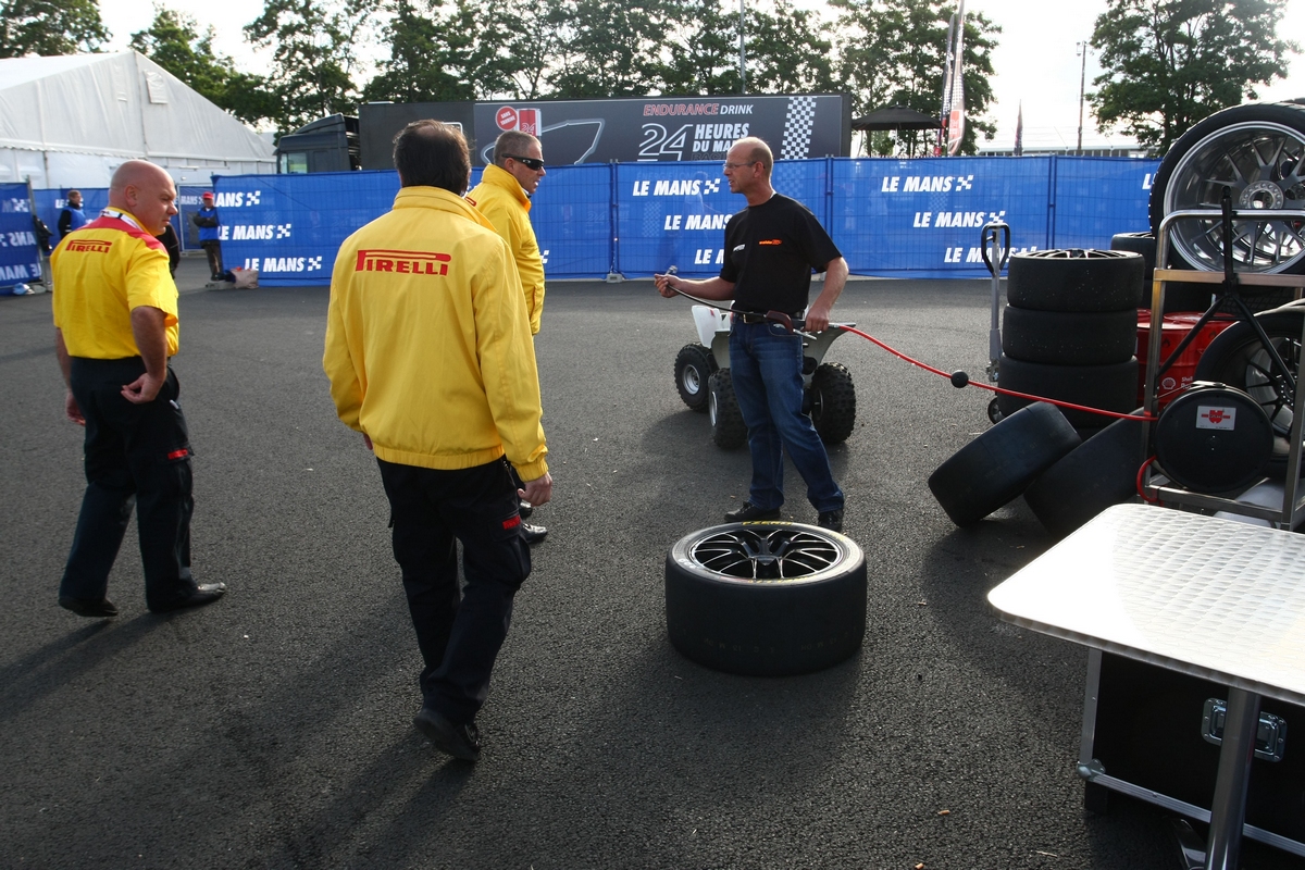 Ferrari Challenge Europe - Le Mans - 2011 - Galleria 2