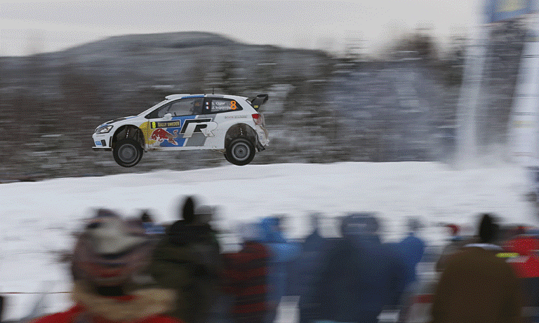 WRC – Il Sébastien di Volkswagen tiene tutti a bada