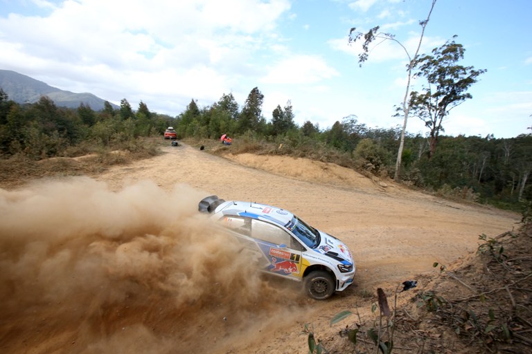 WRC – Ogier sempre in testa
