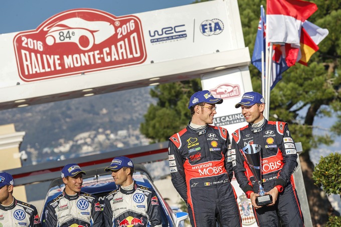 WRC – Neuville: “Finale snervante. Felice di aver mantenuto il podio”