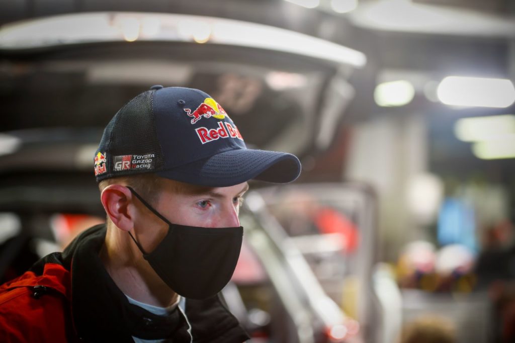 WRC | ACI Rally Monza, Elfyn Evans commenta il suo ritiro: “Dovevo provarci. Sono dispiaciuto per me e per la squadra” [VIDEO]
