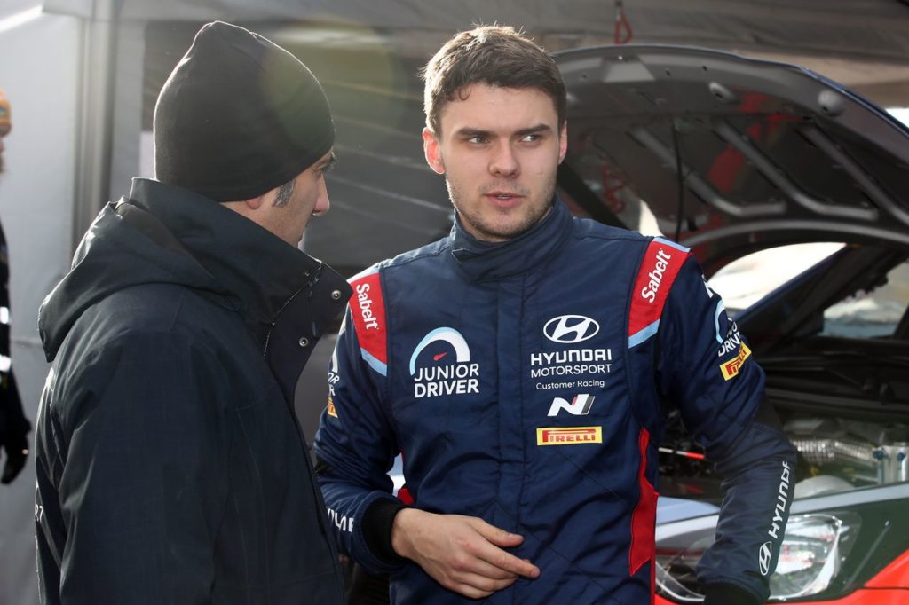 Il pragmatismo di Nikolay Gryazin: “Correre con una WRC? È ancora presto, ed è difficile trovare sponsor russi”