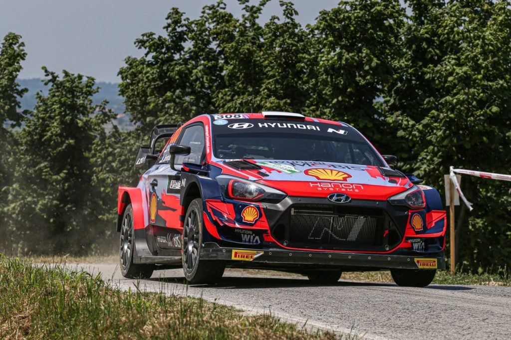 WRC | Gli obiettivi raggiunti da Tanak al Rally Alba. Adamo sul momento di Hyundai: “La squadra ha sempre la mia fiducia”