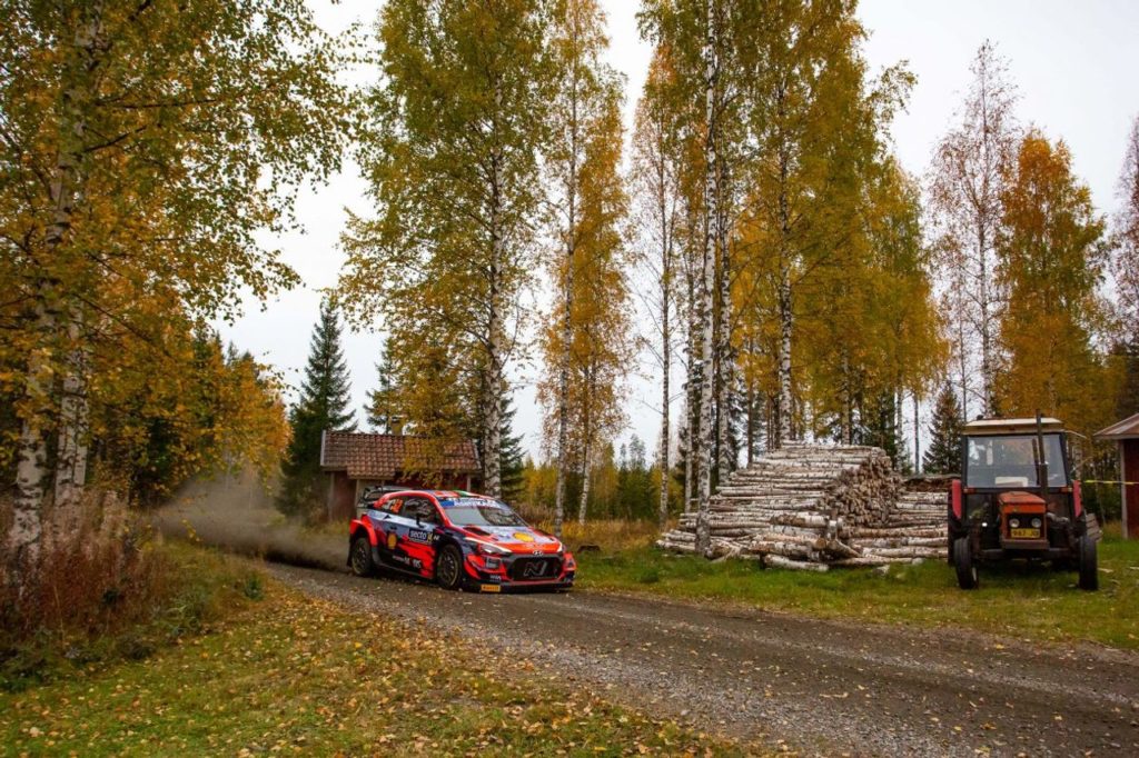WRC | Rally Finlandia 2021, prima giornata: Hyundai in testa con Breen e Tanak