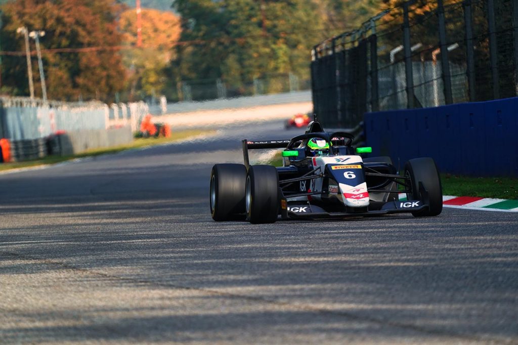 Formula Regional by Alpine | Monza, Gara 2: pasticcio Prema, vince Hadjar