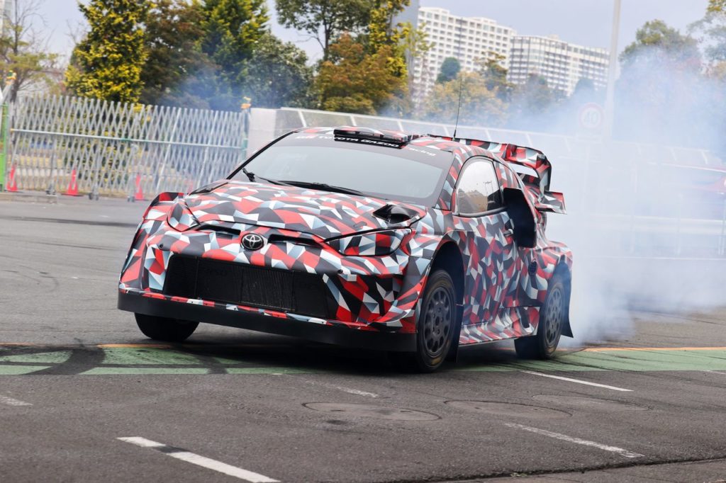 WRC | Ogier testa la Toyota GR Yaris Rally1. E Latvala ipotizza gli appuntamenti 2022 a cui potrebbe prendere parte