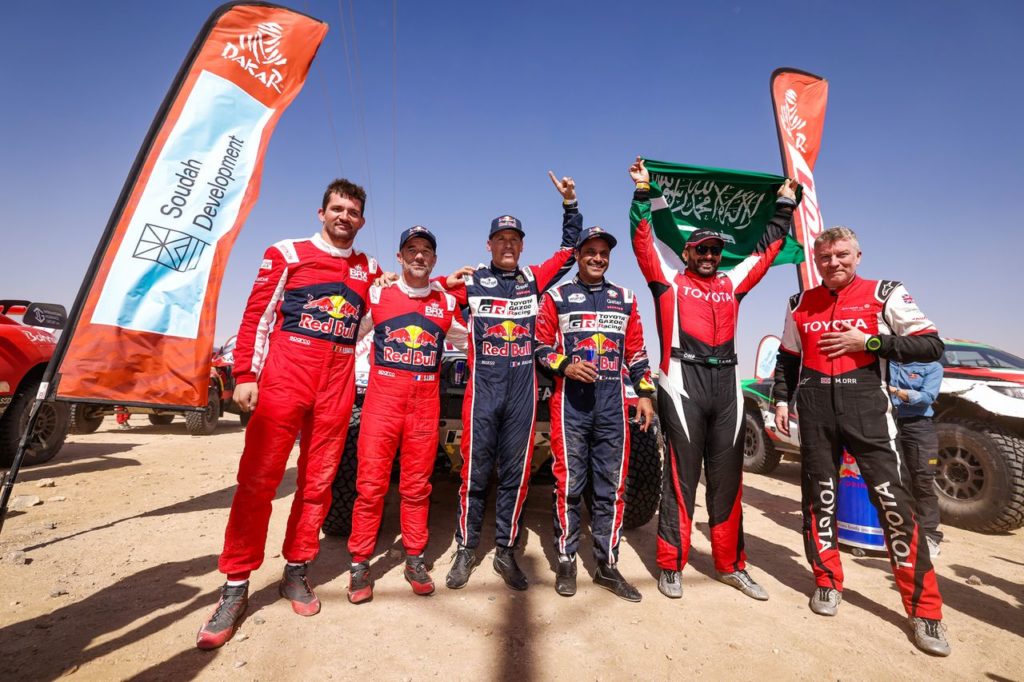Dakar | Auto, Nasser Al-Attiyah domina l’edizione 2022 e vince davanti a Loeb
