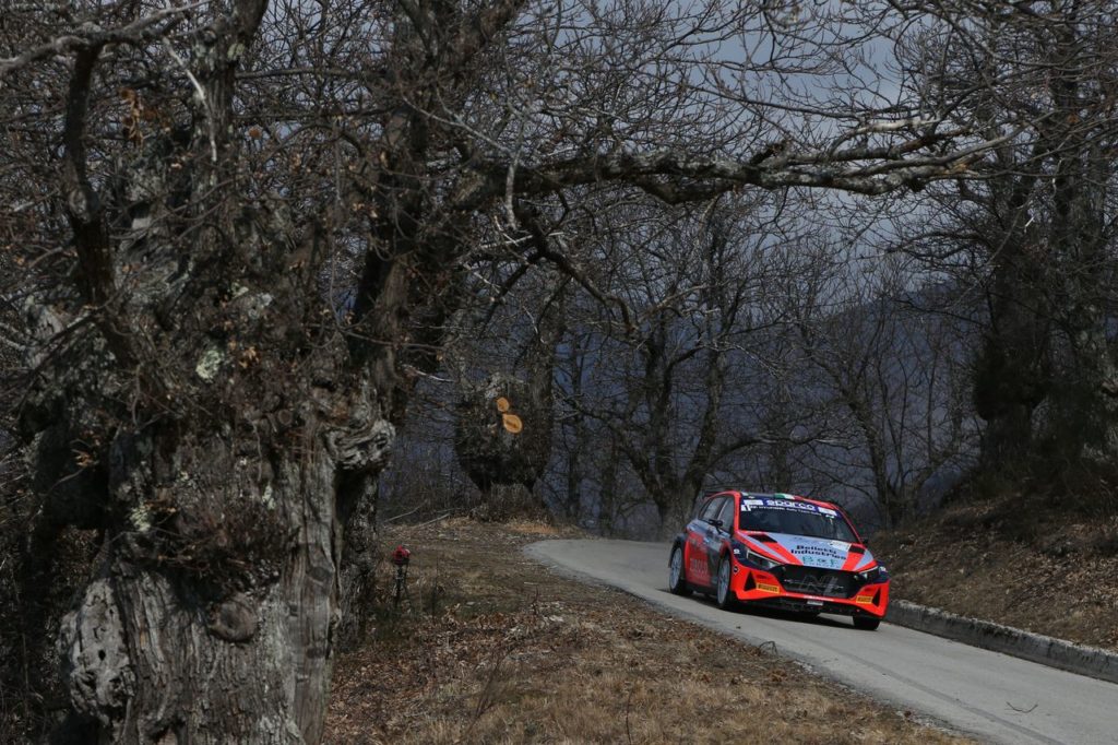 CIAR | L’era Hyundai di Basso si apre con un “discreto” podio al Rally Il Ciocco