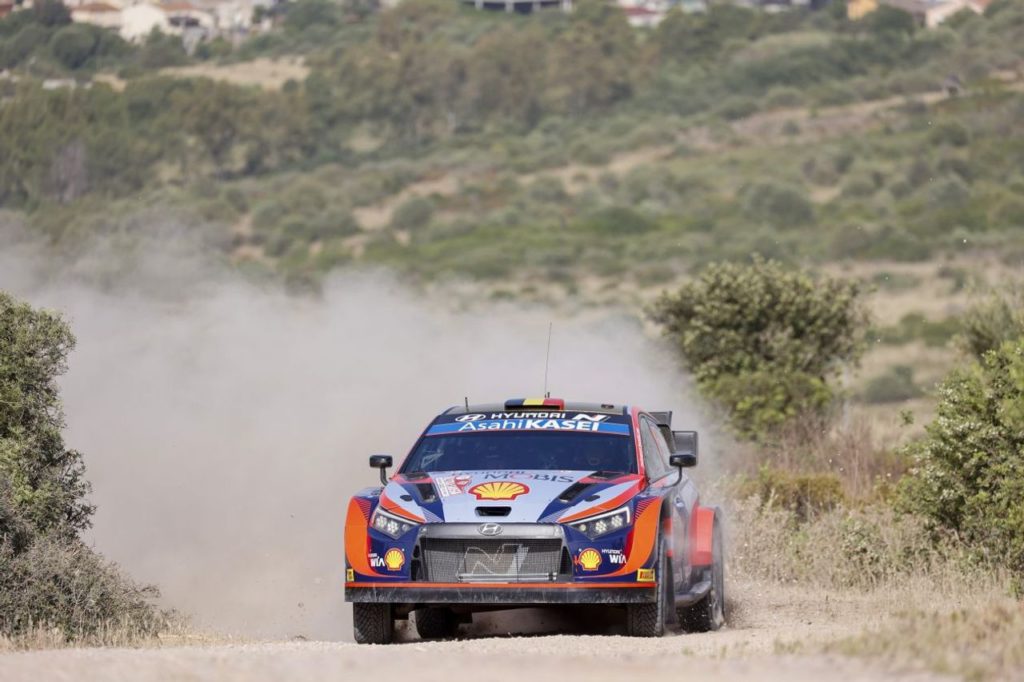 WRC | Rally Italia Sardegna 2022, miglior tempo per Neuville nello shakedown