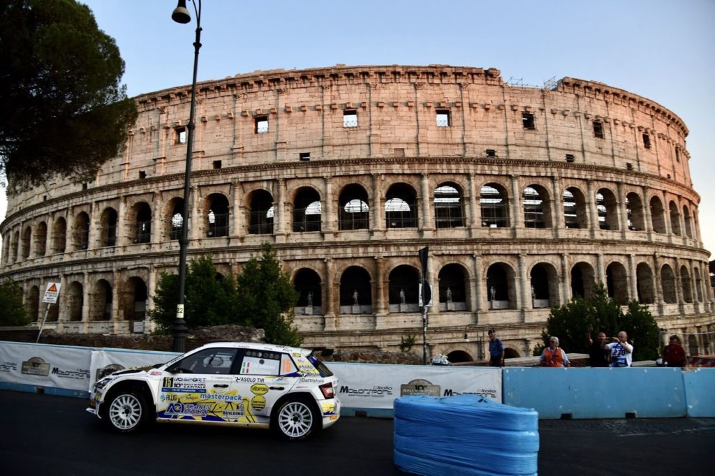 ERC – CIAR | Rally di Roma Capitale: Basso penalizzato, De Tommaso conquista la prova del Colosseo